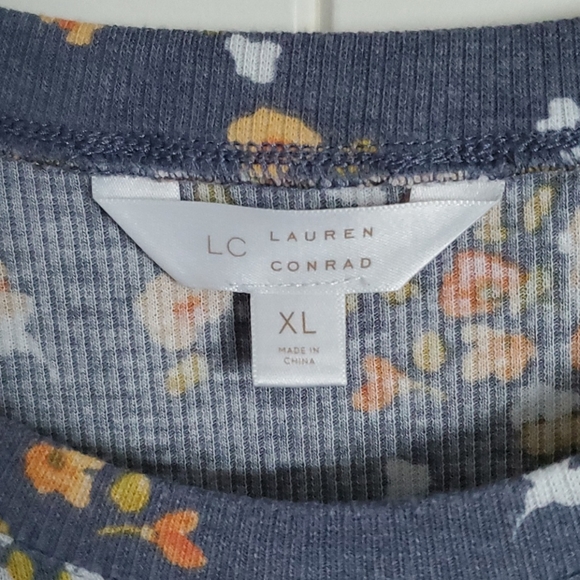 LC Lauren Conrad Gray Floral Print Dress - Picture 2 of 4